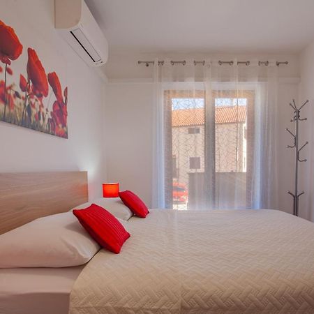 Apartments Eva Cres Kültér fotó