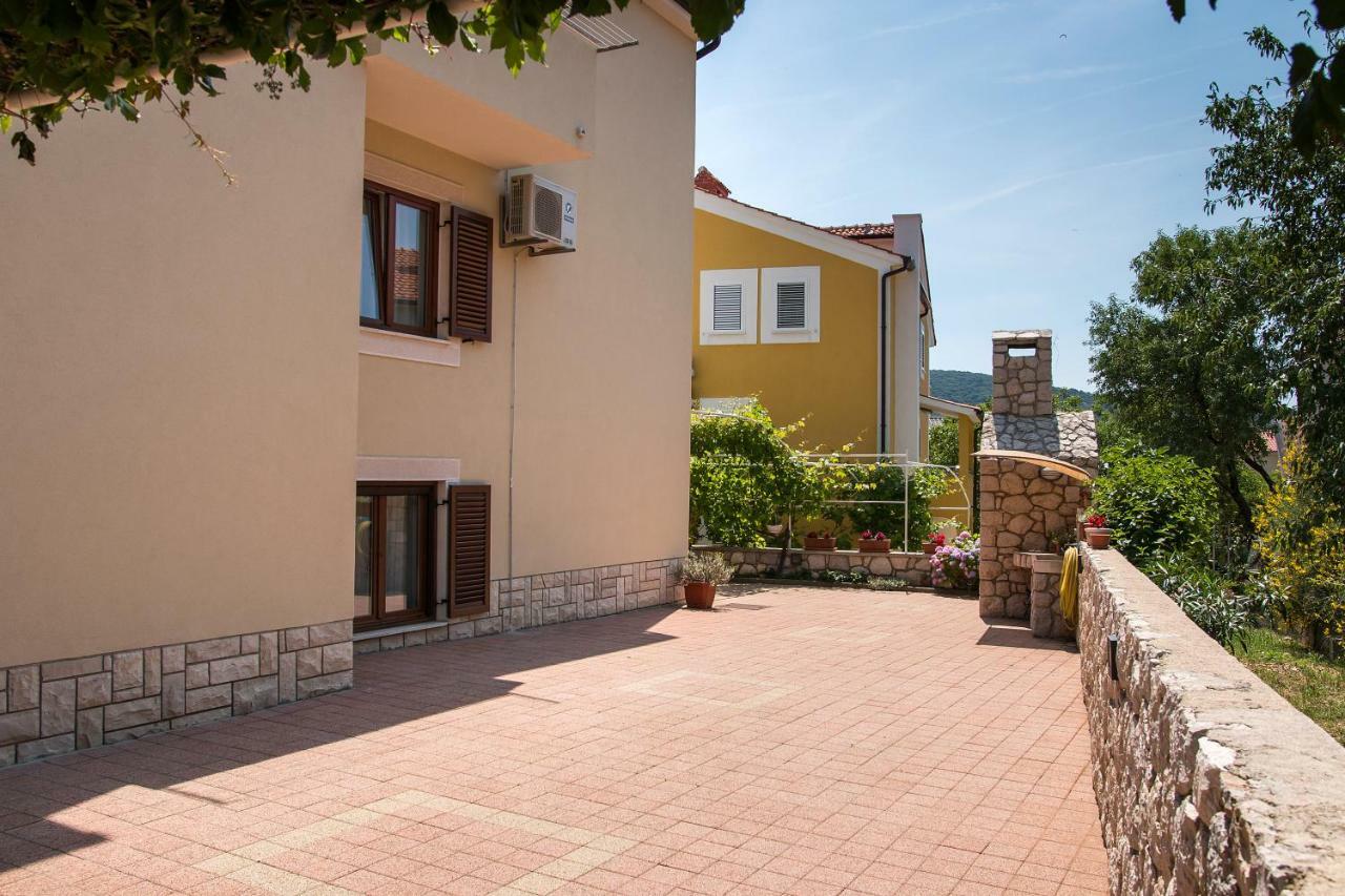 Apartments Eva Cres Kültér fotó