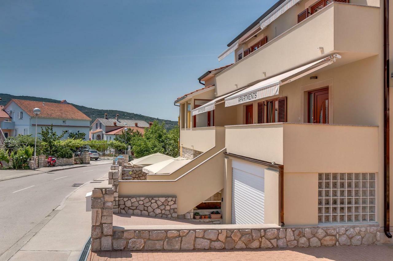 Apartments Eva Cres Kültér fotó