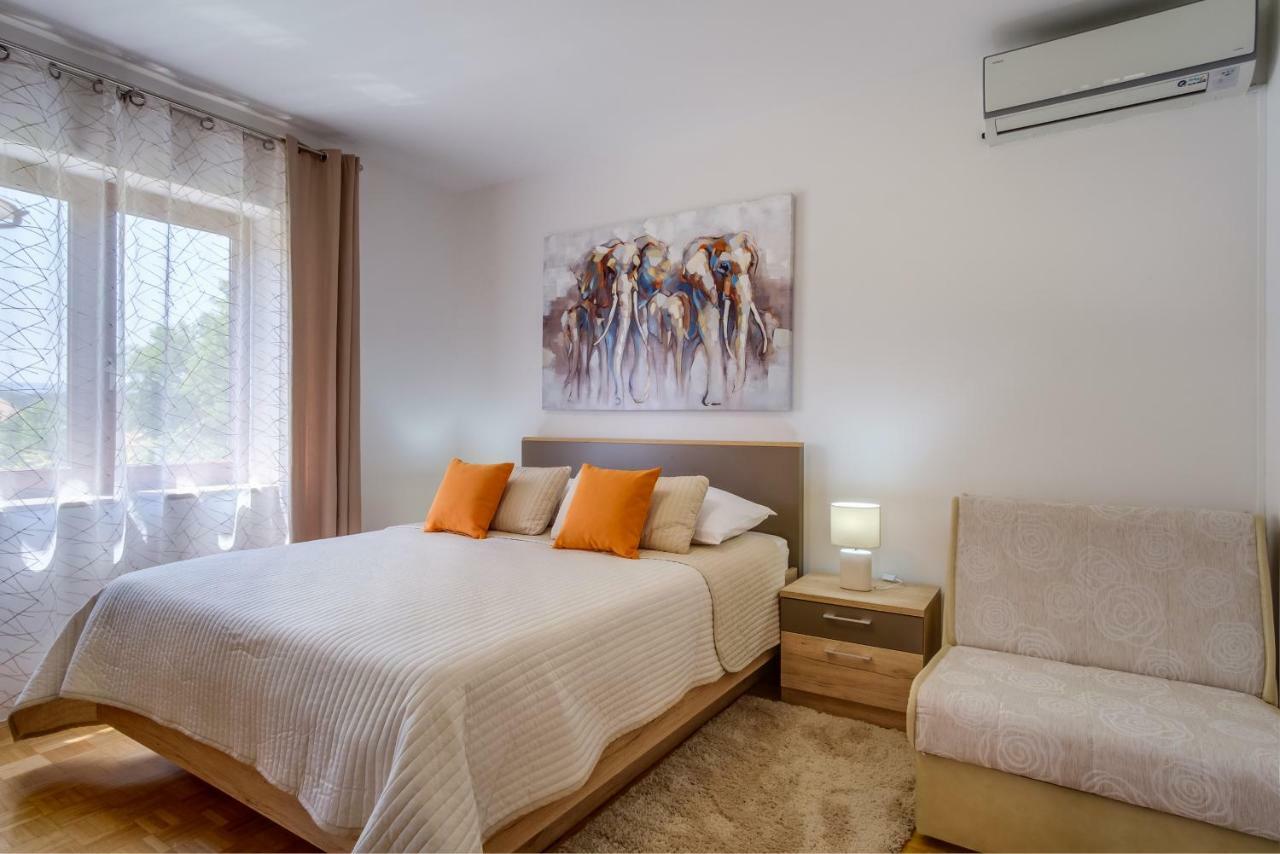 Apartments Eva Cres Kültér fotó
